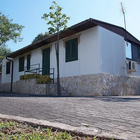 Holiday home Villetta Angela *